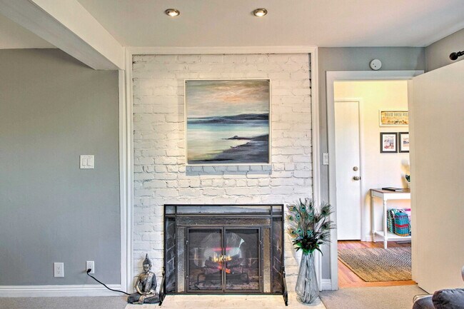 Foto del edificio - 60 Belvedere Ave