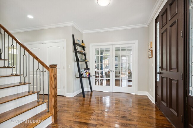 Foto del edificio - 1045 Arbor Ln