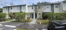 Foto principal - 765 Crystal Lake Dr