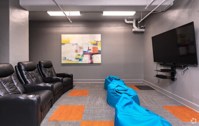 Interior Photo - The Enclave at 1550