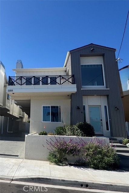 Building Photo - 2205 Marshallfield Ln