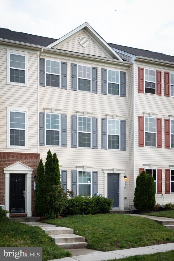 827 Wingsail Ct, Joppatowne, MD 21085 Townhome Rentals in Joppatowne