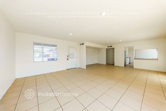 Building Photo - 4147 W Tuckey Ln