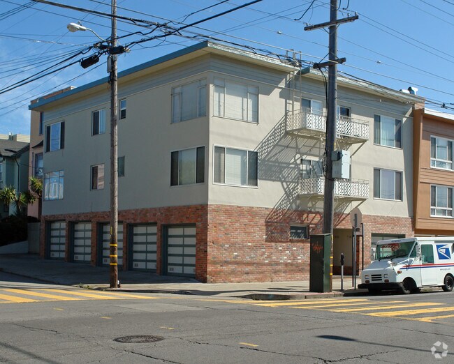 Building Photo - 3750 Balboa St