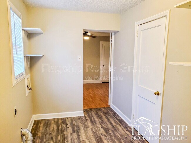 Foto del edificio - 1204 Franklin Dr