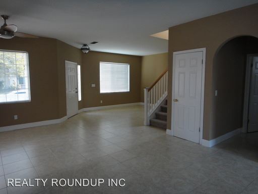 Building Photo - 6620 Springridge Way