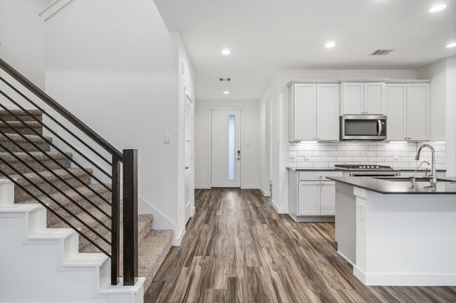 Building Photo - 13328 Bear Creek Ct