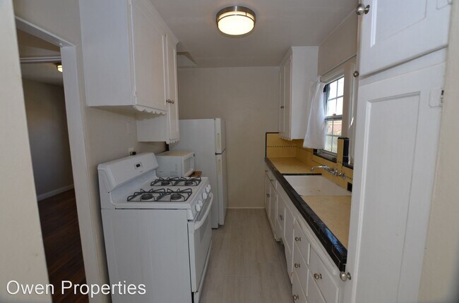 Foto del edificio - 1 br, 1 bath House - 717 Eight Street