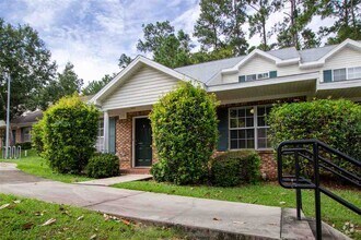 Building Photo - 2738 W Tharpe St