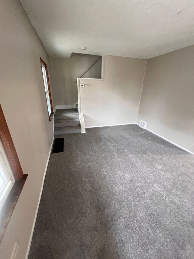 Foto del edificio - 4702 Burleigh Rd