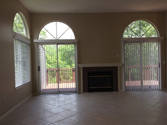 Foto del edificio - 11791 Tennyson Drive