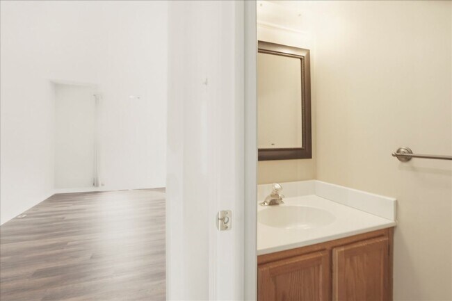 Foto del edificio - 1810 Bramble Brook Ln