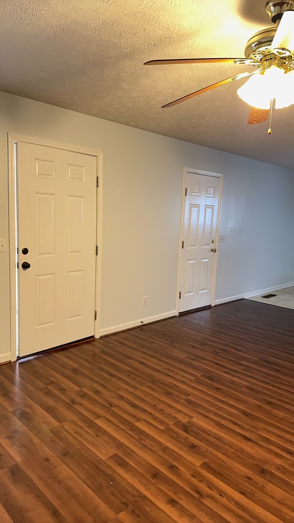 Foto del edificio - 308 Parker Pl SW