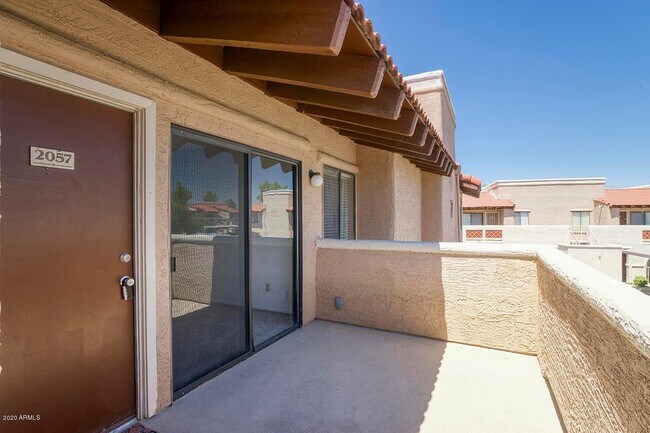 Foto del edificio - 5757 W Eugie Ave