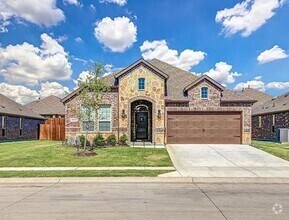 Building Photo - 2925 Cerro Ranch Rd