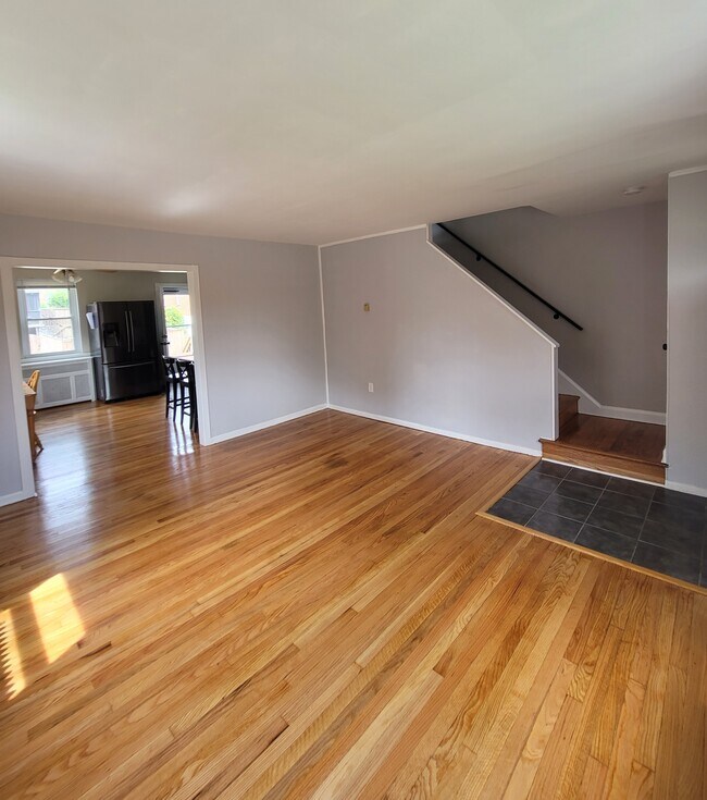 Foto del edificio - 1722 Red Oak Rd