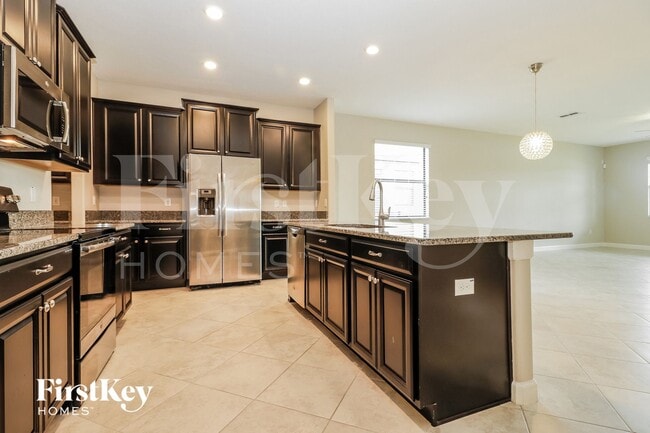 Foto del edificio - 9934 Ivory Dr