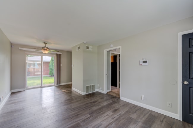 Building Photo - 11270 Liana Ln