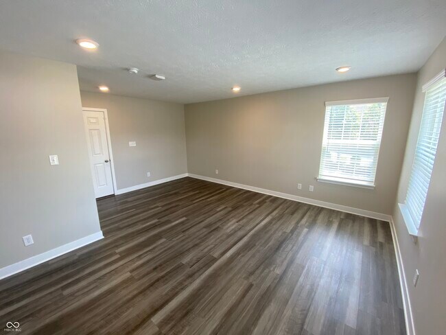 Foto del edificio - 7259 Barker St