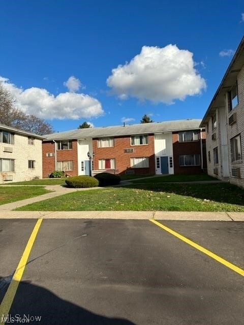 Primary Photo - 2008 Woodlawn Ave NW