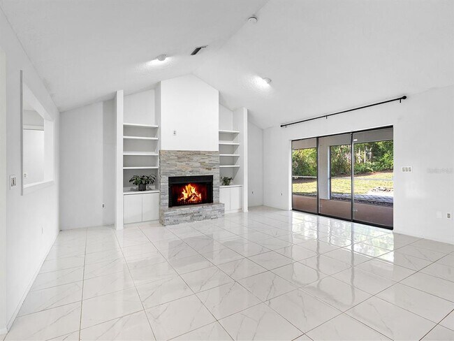 Building Photo - 1756 Cottonwood Trail