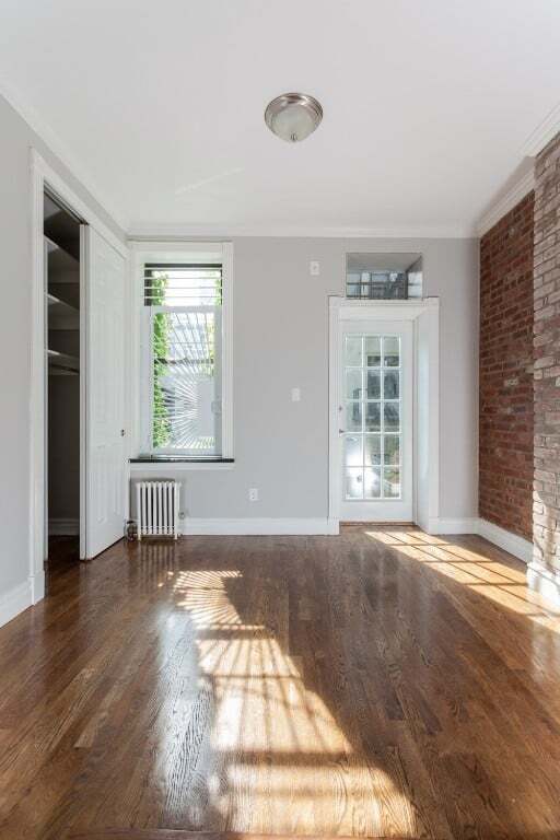 Foto del edificio - 250 Mott St