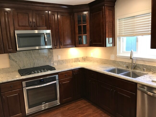 Photo - 9660 Durham Dr Townhome