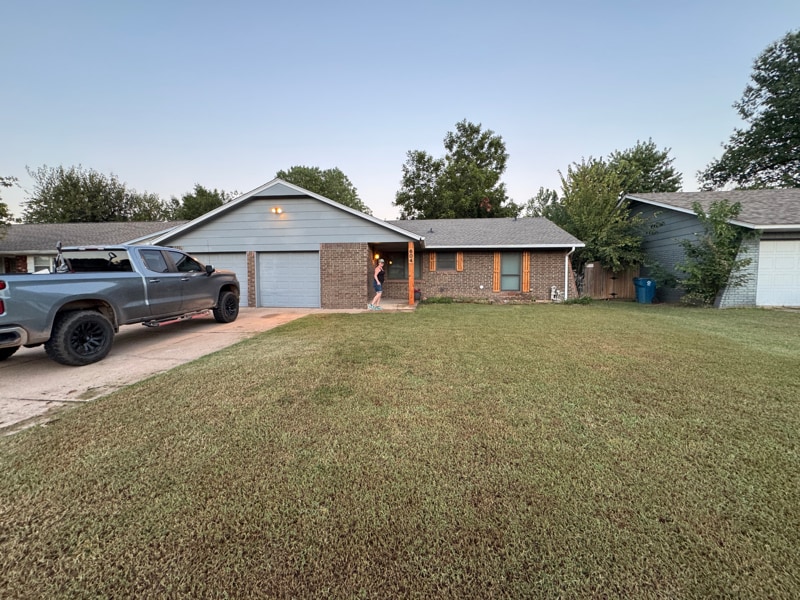 Photo - 604 Howard Ct (Edmond, OK)
