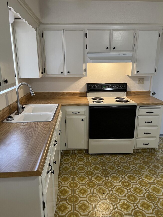 Foto del edificio - 2701 S Fontana Ct