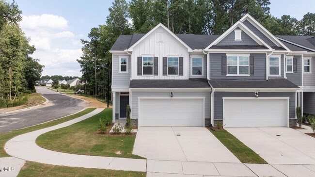 Foto del edificio - 421 Deep Oak Dr