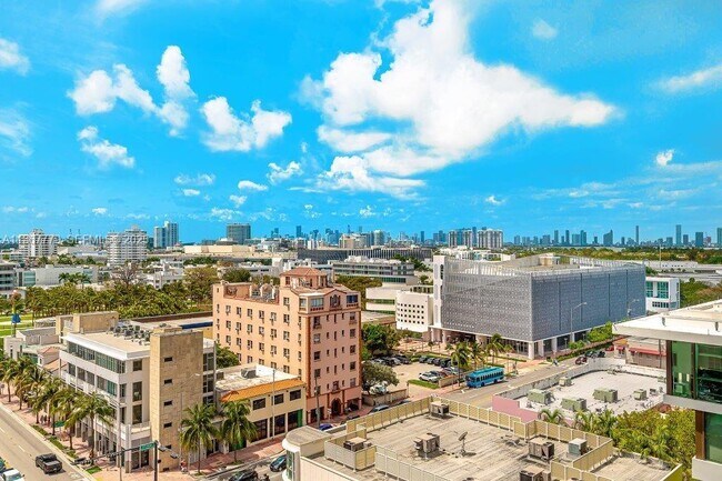 Foto del edificio - 2301 Collins Ave