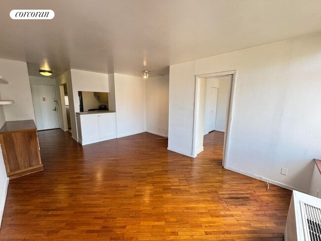 Foto del edificio - 400 E 70th St