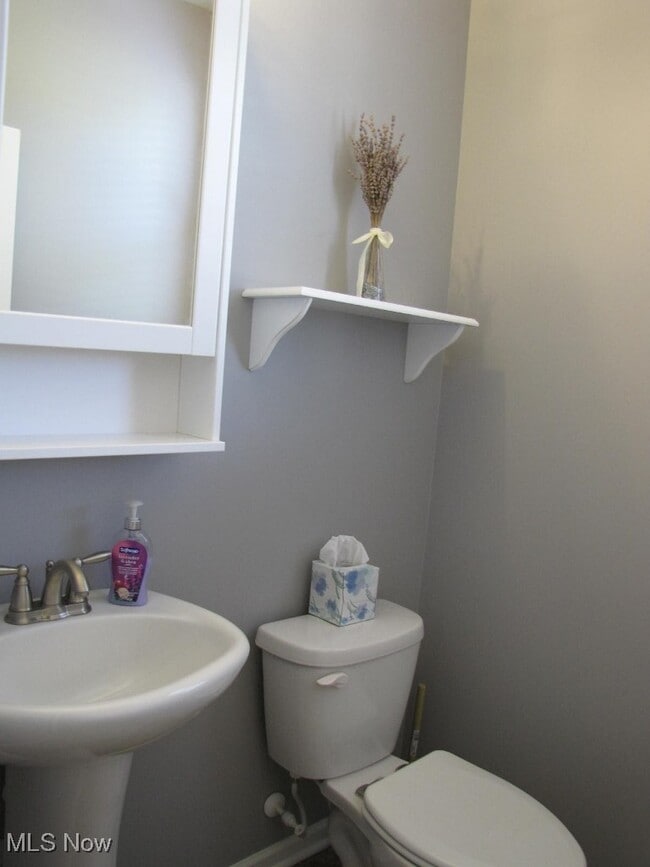 Building Photo - 4333 Bentley Dr