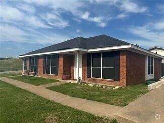 Building Photo - 904 Overlook Dr