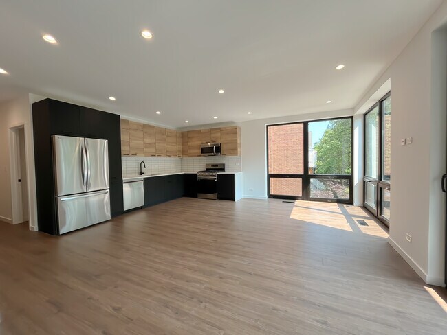 Foto del edificio - 3710 N Kenmore Ave