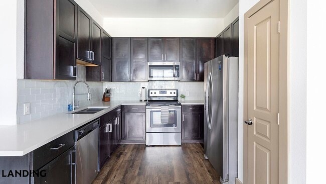 Building Photo - 5005 Galleria Dr