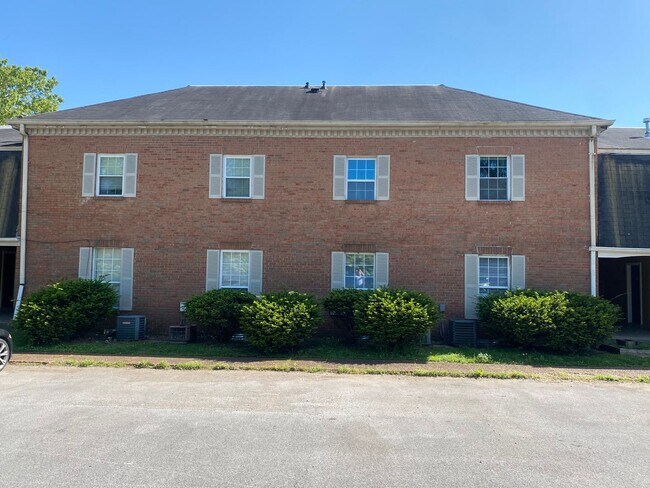 Foto del edificio - Cute & Affordable 1 Bedroom in Madison