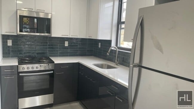 Building Photo - BRAND NEW CONSTRUCTED  MODERN  1 BEDROOM w/ LARGE BALCONY /PRIME CROWN HEIGHTS