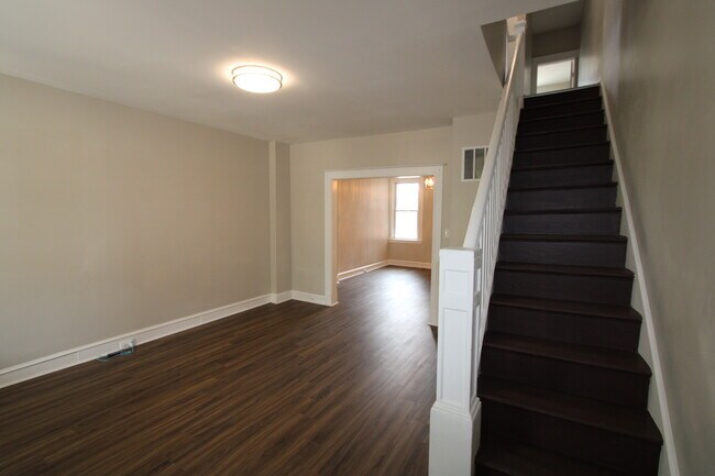 Building Photo - 1511 Gorsuch Ave