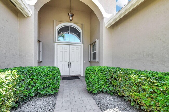 Foto del edificio - 10648 Whitewind Circle