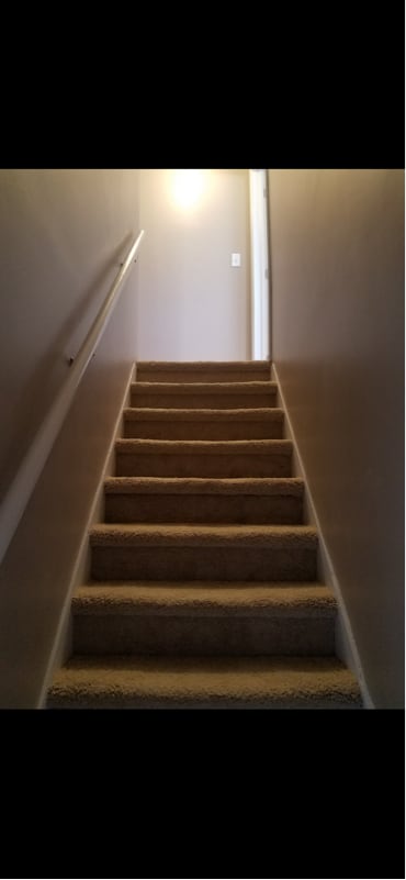 Building Photo - 605 George St