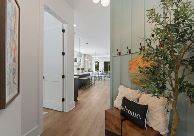 Building Photo - 2010 St John St