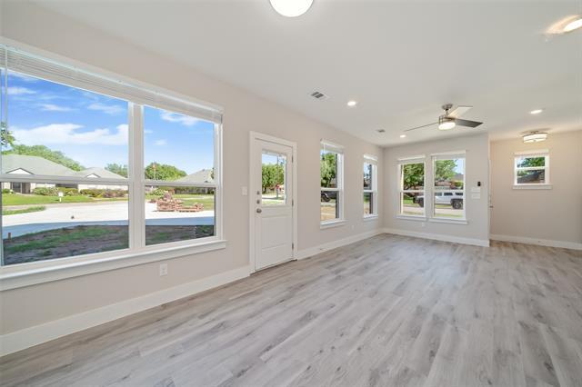 Building Photo - 6504 Park Pl Dr