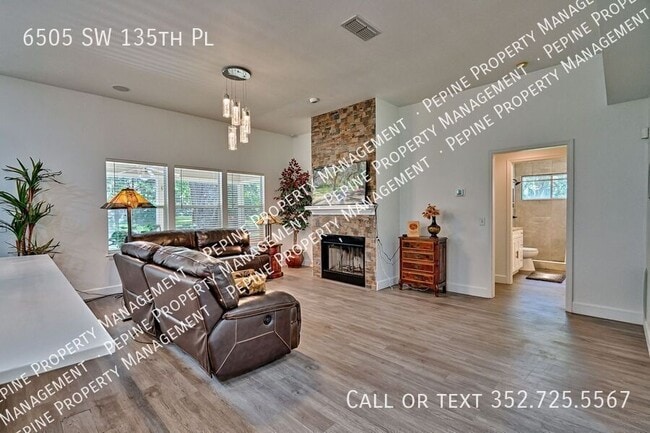 Foto del edificio - 6505 SW 135 Pl