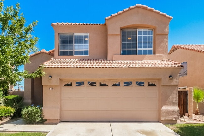 Building Photo - 645 S Balboa