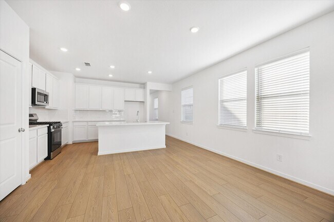 Foto del edificio - 9031 Ashland Cottage Ln