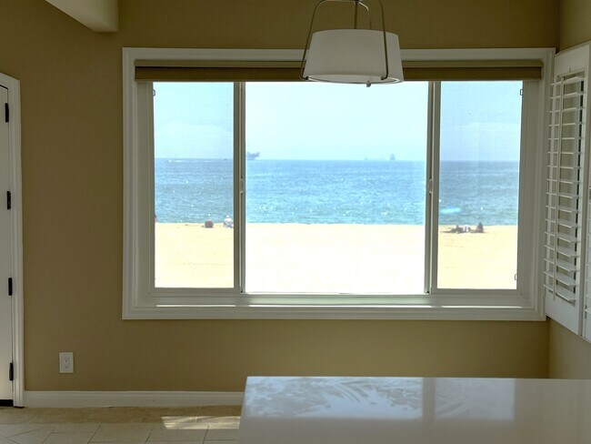 Foto del edificio - 1319 E Seal Way