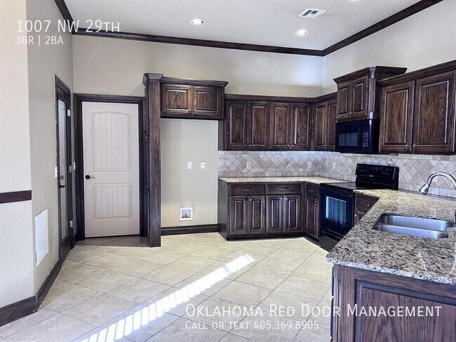 Foto del edificio - 1007 NW 29th St