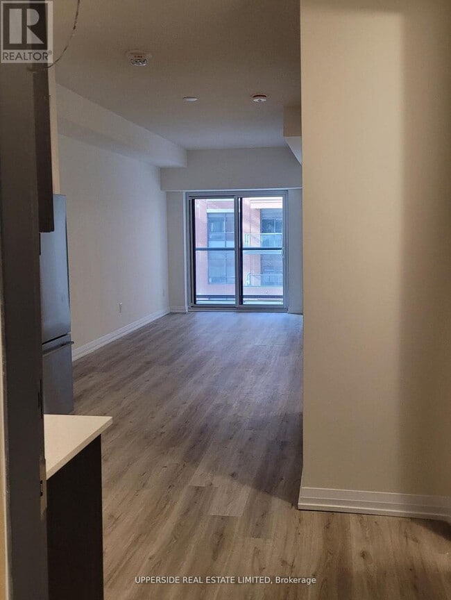 Building Photo - 3260 Sheppard Ave E