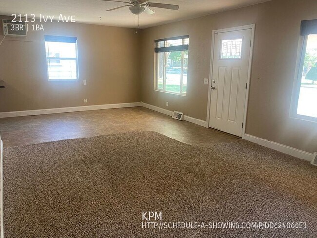 Foto del edificio - 2113 Ivy Ave